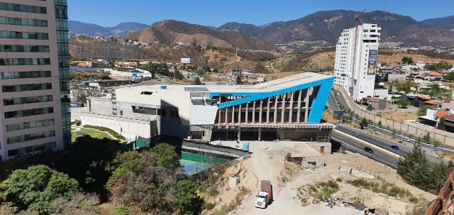 Construcción con SATE